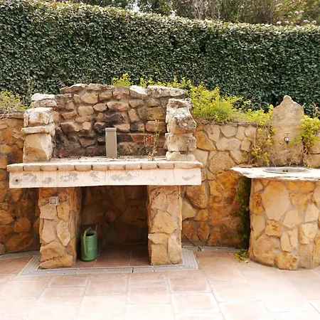 Piano Terra In Con Piscina *